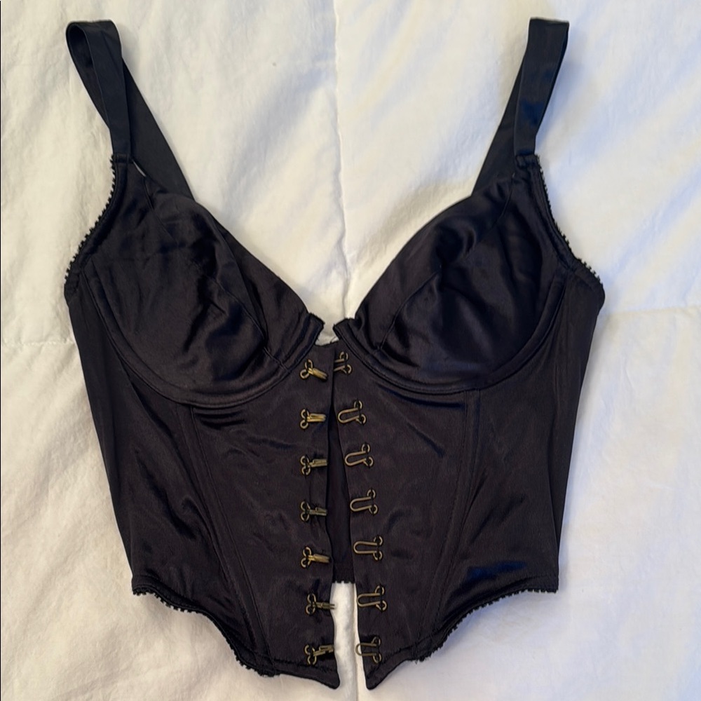 Victoria’s Secret Black Corset Top with Hook Closures -Sz 34B